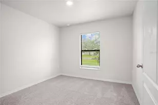 398 W Aster Ct, Poinciana, FL 34759 - Photo 29