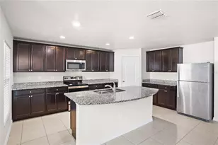 398 W Aster Ct, Poinciana, FL 34759 - Photo 11
