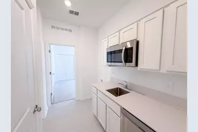 1520 Redwood Lane #M, Haines City, FL 33844 - Photo 5