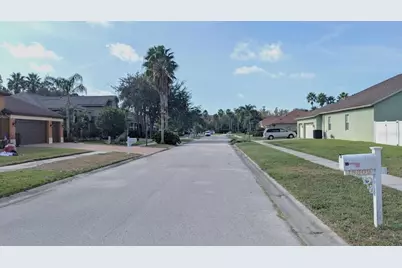 18309 Eastwyck Drive, Tampa, FL 33647 - Photo 17