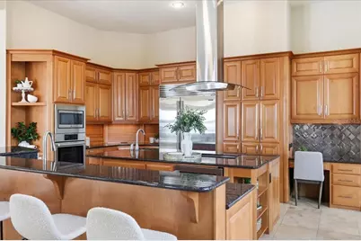 9320 Cypress Cove Drive, Orlando, FL 32819 - Photo 13