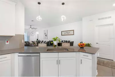 4716 Waltham Forest Drive, Davenport, FL 33837 - Photo 3