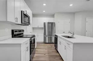4321 Hillock Blvd, Haines City, FL 33844 - Photo 7