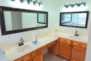 2525 Hikers Ct, Kissimmee, FL 34743 - Photo 23
