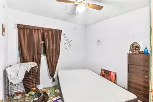 8545 Gold Ridge Cir, Tampa, FL 33619 - Photo 23