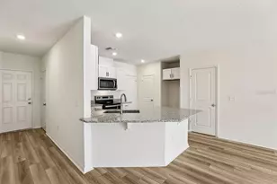 643 Meadows Edge Pl, Lake Wales, FL 33859 - Photo 3