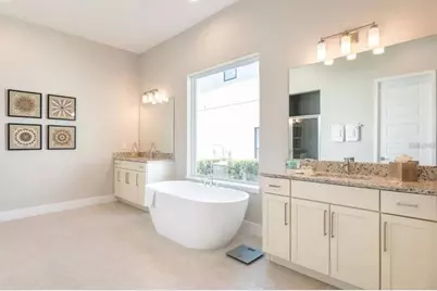 1063 Jack Nicklaus Court, Kissimmee, FL 34747 - Photo 21