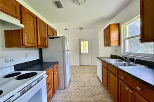 1435 NE 22nd Ave, Gainesville, FL 32609 - Photo 11