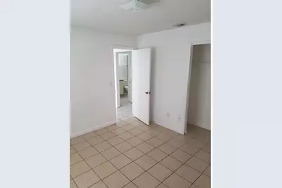 400 N Hastings Street #400,402,404, Orlando, FL 32835 - Photo 13