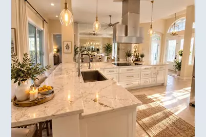 13535 Bluewater Circle, Orlando, FL 32828 - Photo 5