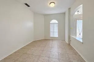 13535 Bluewater Cir, Orlando, FL 32828 - Photo 9