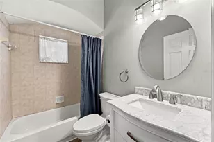 2202 Elizabeth Ave, Orlando, FL 32804 - Photo 15
