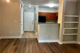 304 E South St, Orlando, FL 32801 - Photo 5