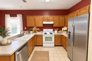 518 Wilton Cir, Sanford, FL 32773 - Photo 7
