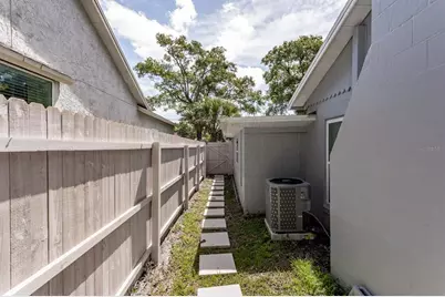 1050 Herman Avenue, Orlando, FL 32803 - Photo 7