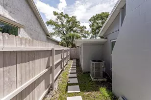 1050 Herman Ave, Orlando, FL 32803 - Photo 7