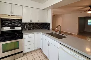 10023 Brightfield Ct, Orlando, FL 32821 - Photo 9
