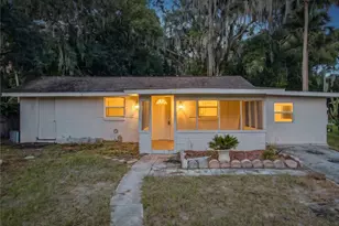 318 S Massachusetts Ave, Deland, FL 32724 - Photo 1