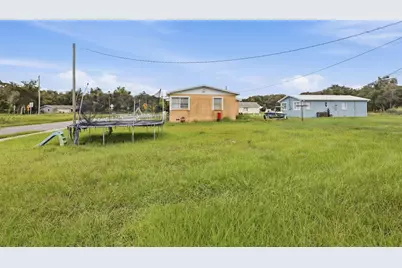 2410 Myrtle Avenue, Mims, FL 32754 - Photo 9