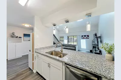 2832 Hunt Club Lane, Orlando, FL 32826 - Photo 9