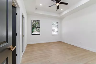 7907 N Greenwood Avenue, Tampa, FL 33604 - Photo 13