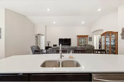 2447 Matterhorn Trail, Davenport, FL 33837 - Photo 11