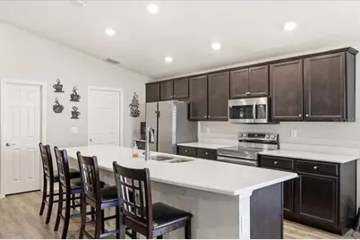 2447 Matterhorn Trail, Davenport, FL 33837 - Photo 9