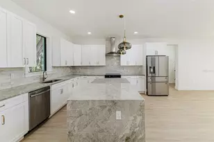 7901 N Greenwood Ave, Tampa, FL 33604 - Photo 7