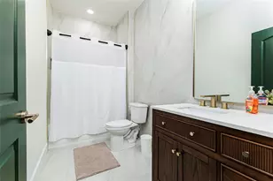 7901 N Greenwood Ave, Tampa, FL 33604 - Photo 35