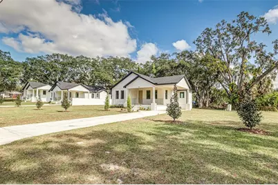 7901 N Greenwood Avenue, Tampa, FL 33604 - Photo 1