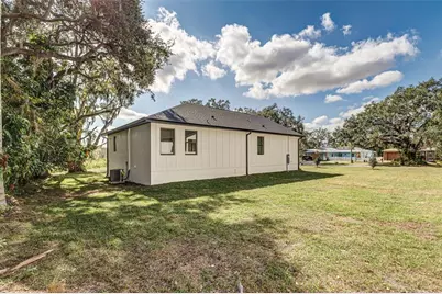 7901 N Greenwood Avenue, Tampa, FL 33604 - Photo 21