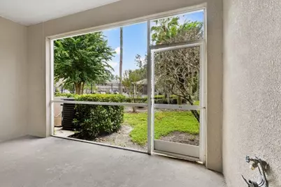 9811 Fan Palm Way, Tampa, FL 33610 - Photo 21