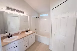 16005 Stags Leap Dr, Lutz, FL 33559 - Photo 23
