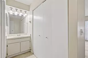 9006 Dixiana Villa Cir, Tampa, FL 33635 - Photo 27