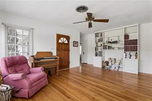 1125 Guernsey St, Orlando, FL 32804 - Photo 3