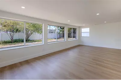 4502 S Grady Avenue, Tampa, FL 33611 - Photo 5