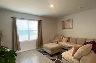 2723 Sunkissed Dr, Saint Cloud, FL 34771 - Photo 5