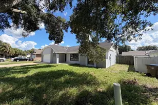 7704 Simon Ridge Ct, Kissimmee, FL 34747 - Photo 1