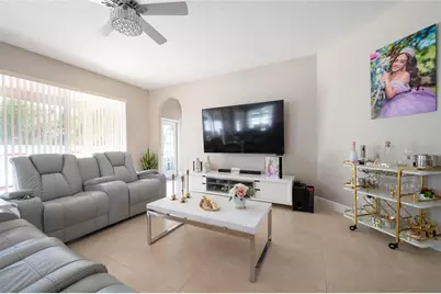 2122 Cascades Cove Drive, Orlando, FL 32820 - Photo 15