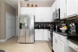 2122 Cascades Cove Dr, Orlando, FL 32820 - Photo 19