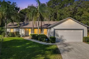 1056 Shady Hollow Dr, Deland, FL 32724 - Photo 1