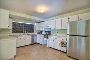 5701 Padgett Cir, Orlando, FL 32839 - Photo 11