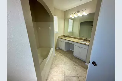 107 Vista Verdi Circle #201, Lake Mary, FL 32746 - Photo 9