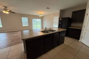 4206 Roberta Dr, Winter Haven, FL 33881 - Photo 9
