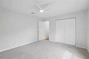 17718 Crystal Cove Pl, Lutz, FL 33548 - Photo 11