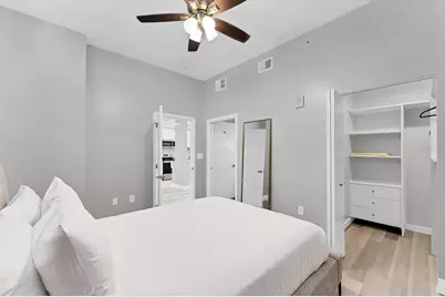 525 E Jackson Street #705, Orlando, FL 32801 - Photo 5