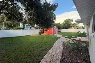 303 Windemere Ave, Eustis, FL 32726 - Photo 7