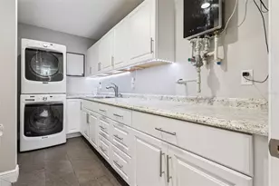 644 W Winter Park St, Orlando, FL 32804 - Photo 29