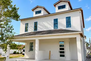 6183 1st Ave N, Saint Petersburg, FL 33710 - Photo 1