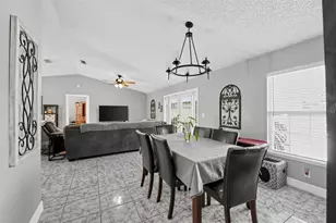 4165 Rolling Springs Dr, Tampa, FL 33624 - Photo 15